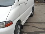 Toyota Hiace 1997 года за 5 500 000 тг. в Есик – фото 2