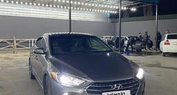 Hyundai Elantra 2018 годаүшін7 800 000 тг. в Шымкент