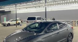 Hyundai Elantra 2018 годаүшін7 800 000 тг. в Шымкент – фото 2