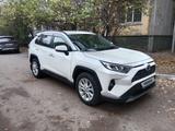 Toyota RAV4 2020 года за 17 000 000 тг. в Усть-Каменогорск