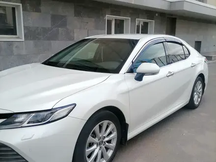 Toyota Camry 2019 года за 13 700 000 тг. в Астана – фото 9