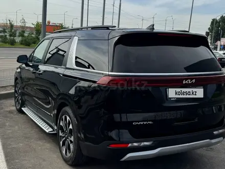 Kia Carnival 2023 года за 18 000 000 тг. в Алматы