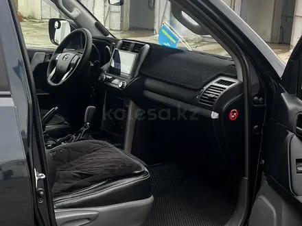 Toyota Land Cruiser Prado 2013 года за 16 200 000 тг. в Актау – фото 13