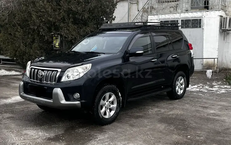 Toyota Land Cruiser Prado 2013 года за 16 200 000 тг. в Актау