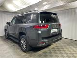 Toyota Land Cruiser Premium+ 2022 года за 50 900 000 тг. в Алматы – фото 2