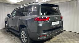 Toyota Land Cruiser Premium+ 2022 года за 50 900 000 тг. в Алматы – фото 2