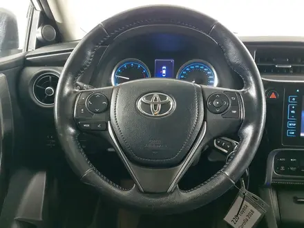 Toyota Corolla 2018 года за 8 420 000 тг. в Актау – фото 13
