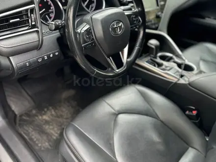 Toyota Camry 2019 года за 13 999 999 тг. в Алматы – фото 12