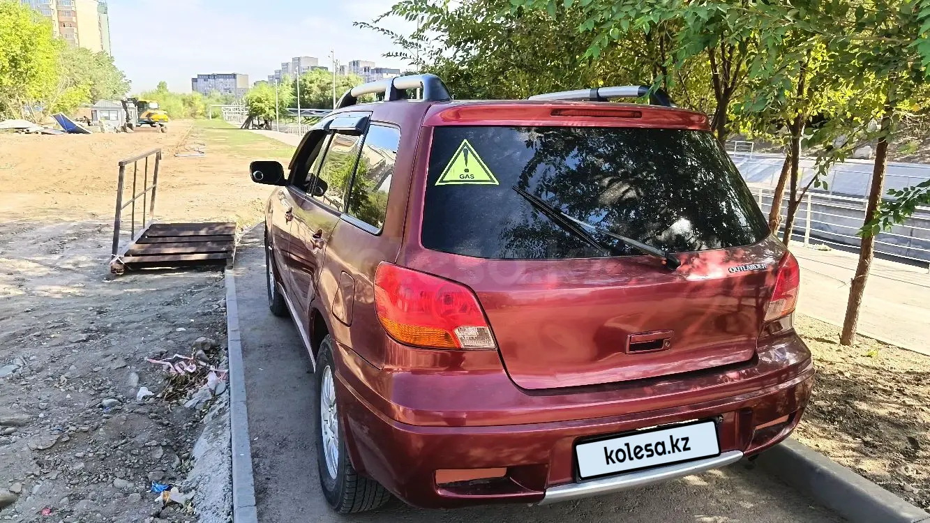 Mitsubishi Outlander, 2002