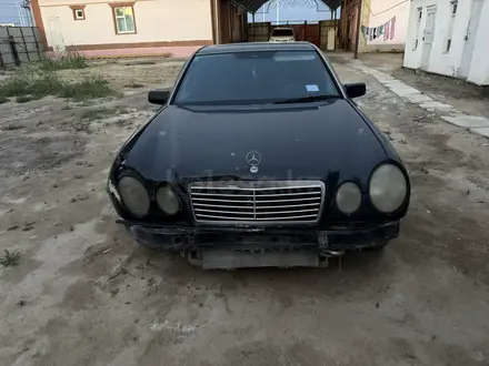 Mercedes-Benz E 280 1996 года за 1 100 000 тг. в Кызылорда – фото 3