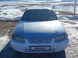 Toyota Camry 2000 годаүшін2 500 000 тг. в Шу