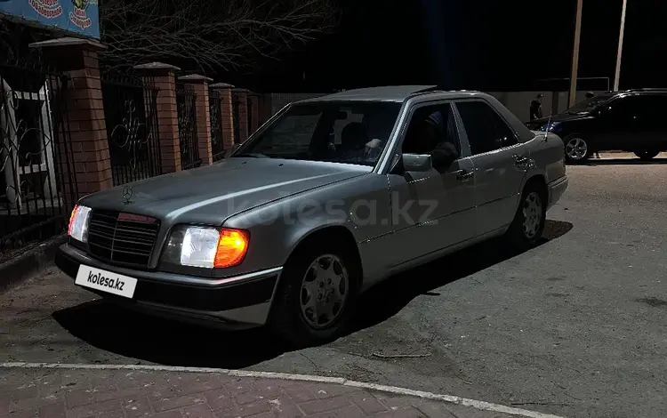 Mercedes-Benz E 220 1995 годаүшін1 800 000 тг. в Айтеке би