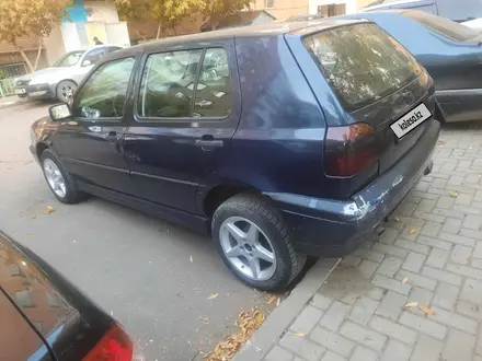 Volkswagen Golf 1993 года за 1 400 000 тг. в Астана – фото 3