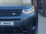 Land Rover Discovery Sport 2022 года за 22 000 000 тг. в Караганда