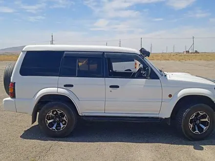 Mitsubishi Pajero 1996 года за 3 000 000 тг. в Тараз – фото 2