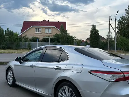 Toyota Camry 2018 года за 13 000 000 тг. в Костанай – фото 13