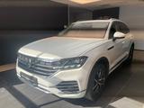 Volkswagen Touareg 2021 года за 29 000 000 тг. в Алматы – фото 3