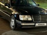 Mercedes-Benz E 280 1993 года за 3 200 000 тг. в Шымкент