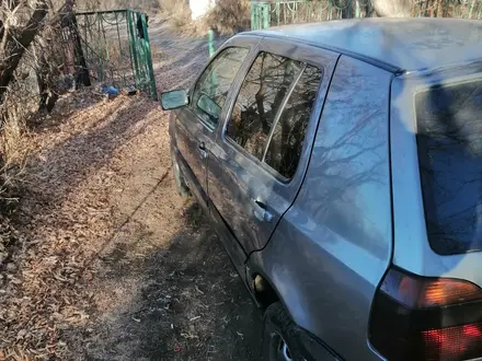 Volkswagen Golf 1994 года за 600 000 тг. в Караганда – фото 5