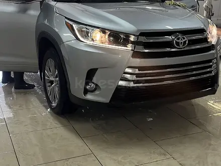 Toyota Highlander 2015 года за 13 000 000 тг. в Актау – фото 7