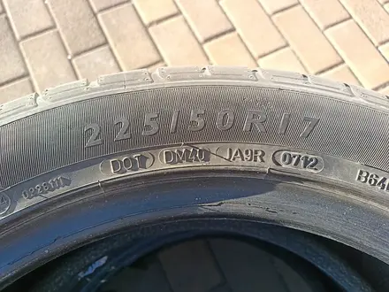 ДВЕ шины 225/50 R17 — "Dunlop SP Sport 01" (Германия), летние. В за 80 000 тг. в Астана – фото 5