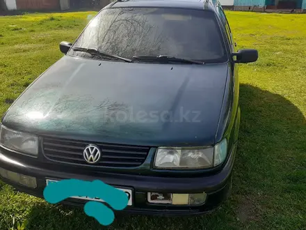 Volkswagen Passat 1994 года за 2 000 000 тг. в Сарканд – фото 3