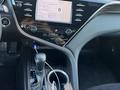Toyota Camry 2019 года за 13 500 000 тг. в Шымкент – фото 15