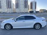 Toyota Camry 2019 года за 13 500 000 тг. в Шымкент – фото 4