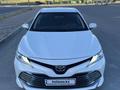 Toyota Camry 2019 года за 13 500 000 тг. в Шымкент