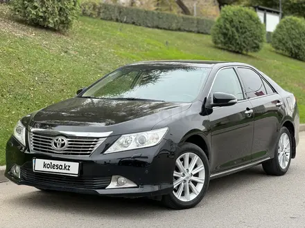 Toyota Camry 2014 года за 10 000 000 тг. в Алматы