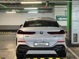 BMW X6 2022 годаүшін45 500 000 тг. в Астана – фото 3