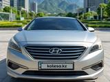 Hyundai Sonata 2016 годаүшін8 000 000 тг. в Атырау