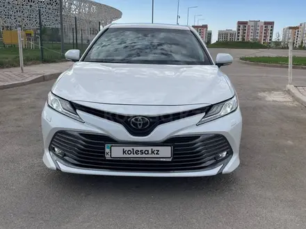 Toyota Camry 2020 года за 17 000 000 тг. в Туркестан – фото 2