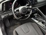 Hyundai Elantra 2022 года за 8 200 000 тг. в Караганда – фото 5