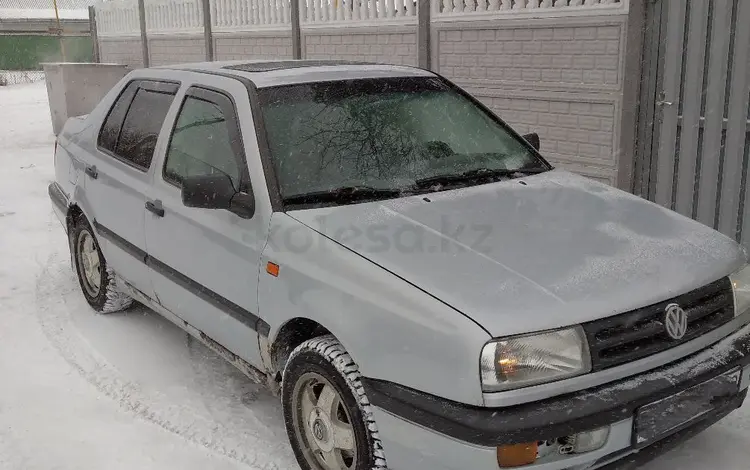 Volkswagen Vento 1993 года за 1 000 000 тг. в Караганда