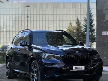 BMW X5 2022 года за 45 000 000 тг. в Астана – фото 5