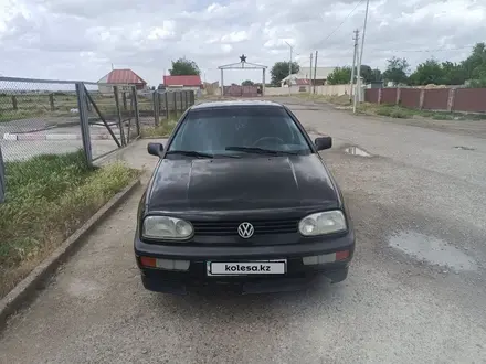 Volkswagen Golf 1992 года за 1 500 000 тг. в Шардара – фото 2