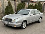 Mercedes-Benz E 230 1998 годаүшін4 700 000 тг. в Алматы