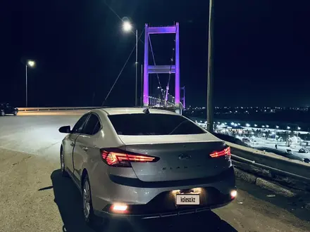 Hyundai Elantra 2020 года за 5 999 999 тг. в Астана – фото 2
