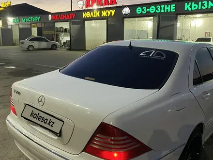 Mercedes-Benz S 320 2001 года за 4 500 000 тг. в Айтеке би – фото 2