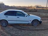 BMW 318 1995 годаүшін1 400 000 тг. в Жезкент – фото 2