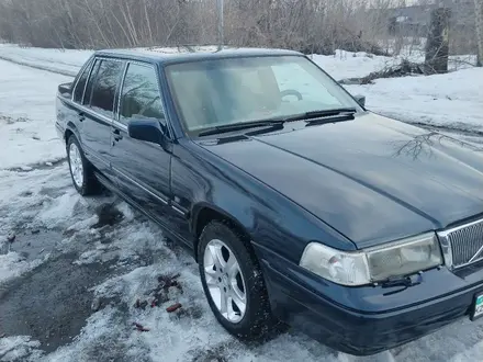 Volvo S90 1998 года за 2 000 000 тг. в Усть-Каменогорск – фото 4
