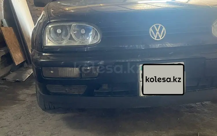 Volkswagen Golf 1996 годаүшін1 450 000 тг. в Караганда