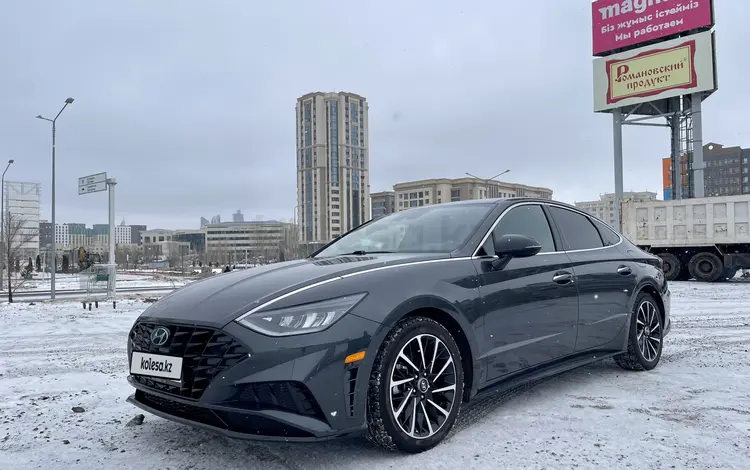 Hyundai Sonata 2020 года за 10 500 000 тг. в Астана