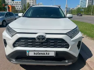 Toyota RAV4 Luxe