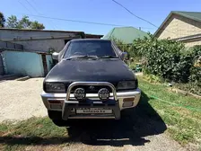 Nissan Mistral, 1995