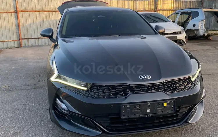 Kia K5 2021 года за 13 000 000 тг. в Алматы