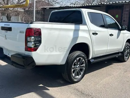 Mitsubishi L200 2023 года за 16 700 000 тг. в Алматы – фото 6