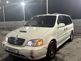 Kia Carnival 2001 годаүшін1 700 000 тг. в Шымкент