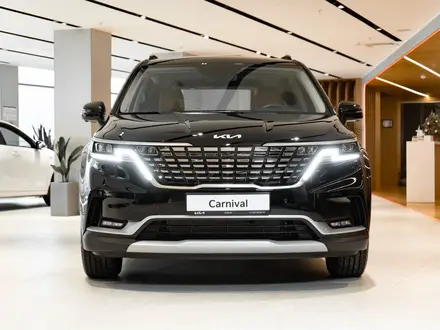 Kia Carnival 2023 года за 23 500 000 тг. в Алматы